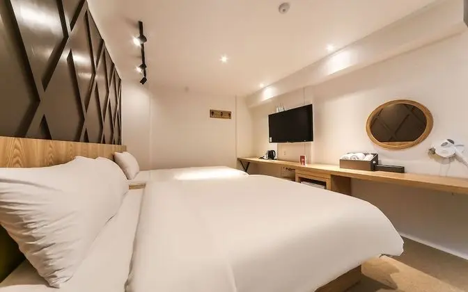 Oda (Twin Room)
