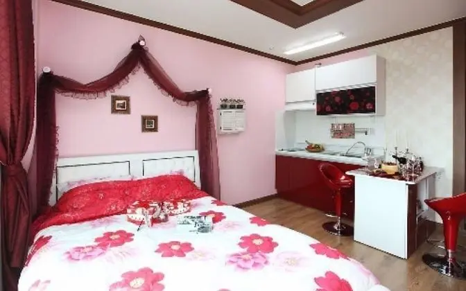 Oda (Bleeding Heart)