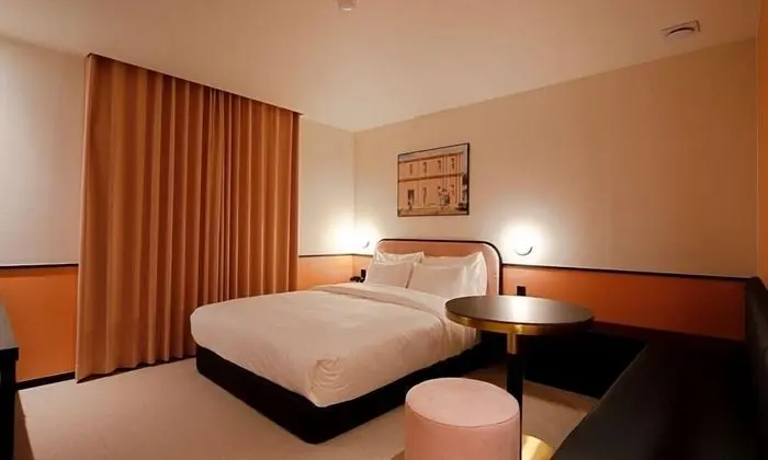 Pretty Room