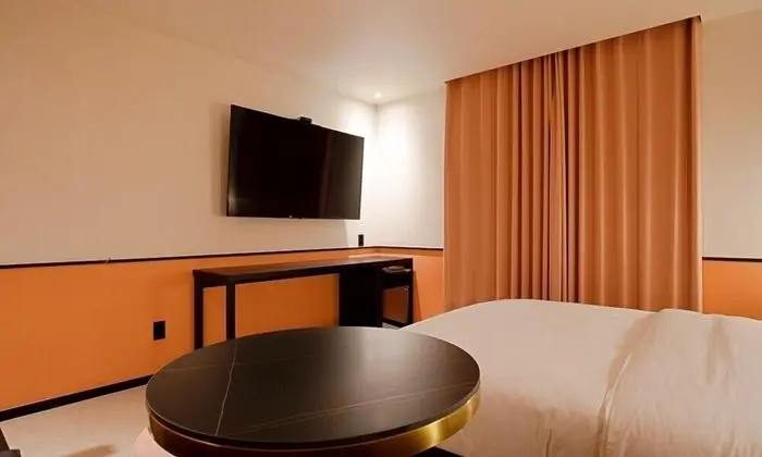 Pretty Room