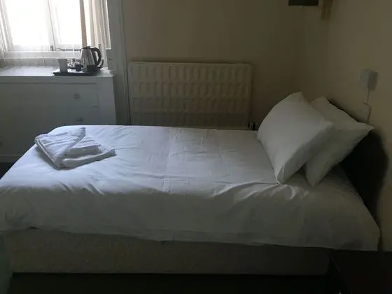 Tek Kişilik Oda, 1 Tek Kişilik Yatak
