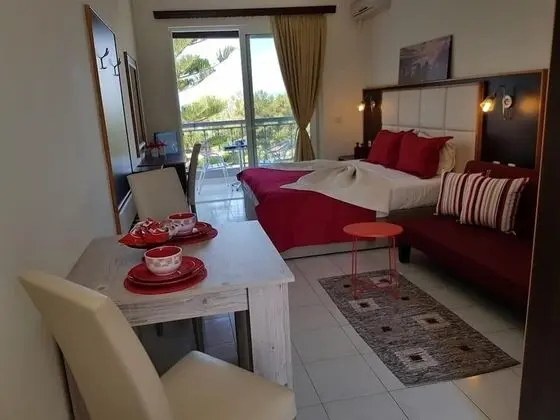 Stüdyo, Deniz Manzaralı
