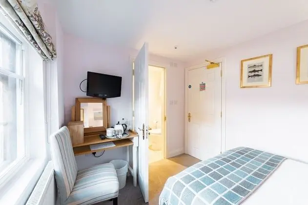 Basic Tek Büyük Yataklı Oda, Banyolu/Duşlu