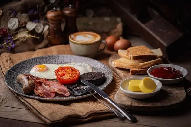 Basic Tek Büyük Yataklı Oda, Banyolu/Duşlu