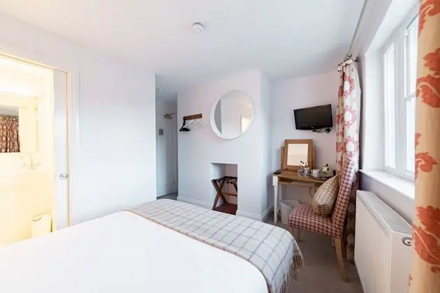 Standard Tek Büyük Yataklı Oda, Banyolu/Duşlu