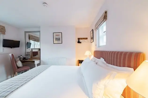 Standard Tek Büyük Yataklı Oda, Banyolu/Duşlu