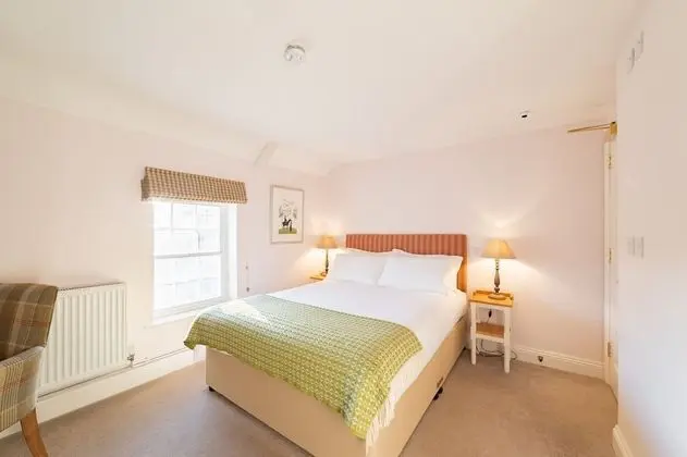 Standard Tek Büyük Yataklı Oda, Banyolu/Duşlu