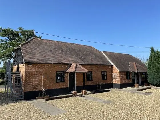 Classic Tek Büyük Yataklı Oda