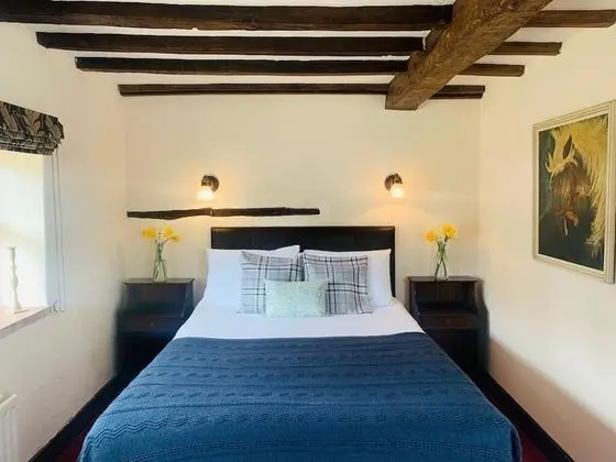 Classic Tek Büyük Yataklı Oda