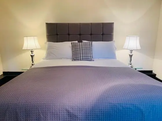 Comfort Tek Büyük veya İki Ayrı Yataklı Oda