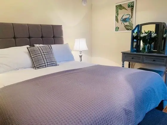 Comfort Tek Büyük veya İki Ayrı Yataklı Oda