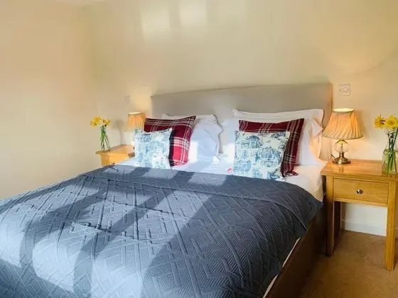 Comfort Tek Büyük veya İki Ayrı Yataklı Oda