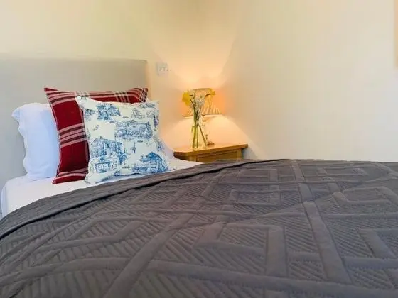 Comfort Tek Büyük veya İki Ayrı Yataklı Oda