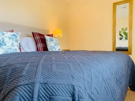 Comfort Tek Büyük veya İki Ayrı Yataklı Oda