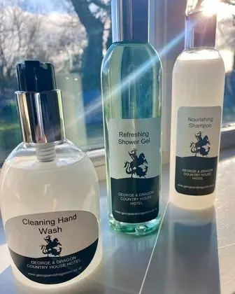 Comfort Tek Büyük veya İki Ayrı Yataklı Oda