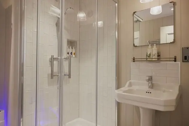 Comfort Tek Büyük Yataklı Oda, 1 Çift Kişilik Yatak
