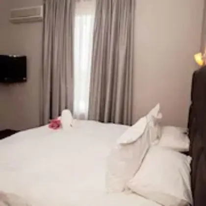 Tek Büyük Yataklı Oda (King size bed, Upstairs)