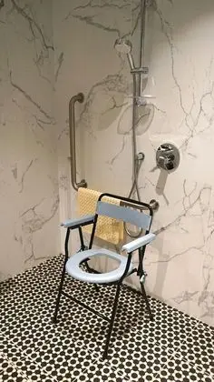 Deluxe King