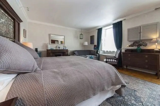 Superior Tek Büyük Yataklı Oda