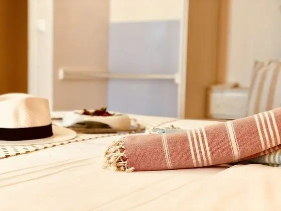 Premium Tek Büyük Yataklı Oda