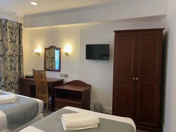Standard Üç Kişilik Oda, Banyolu/Duşlu (for up to 3 people)