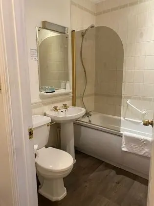 Standard Üç Kişilik Oda, Banyolu/Duşlu (for up to 3 people)