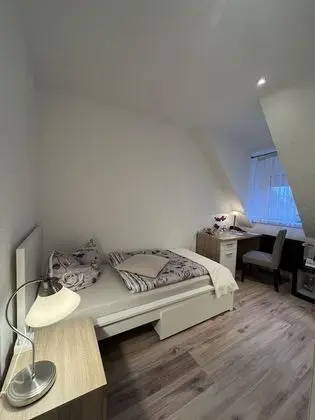 Tek Kişilik Oda, 1 Tek Kişilik Yatak, Sigara İçilmez