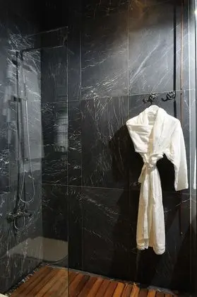 Deluxe İki Ayrı Yataklı Oda, 2 Tek Kişilik Yatak, Balkon, Bahçe Manzaralı