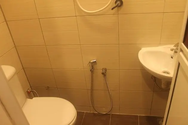 Tek Büyük Yataklı Oda, Banyolu/Duşlu