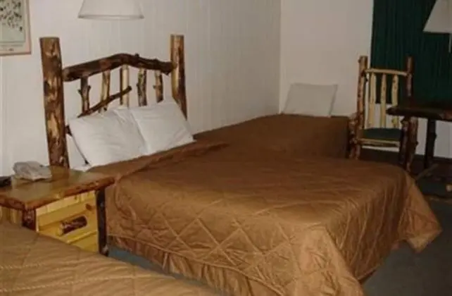 Oda, Özel Banyo (Log Room 3 Beds)