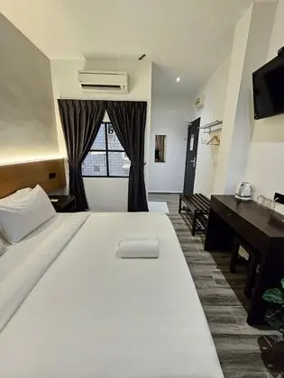Deluxe Tek Büyük Yataklı Oda