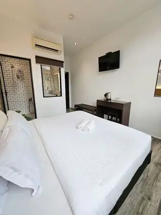 Deluxe Tek Büyük Yataklı Oda