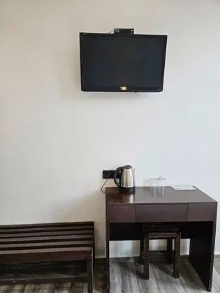 Deluxe Tek Büyük Yataklı Oda