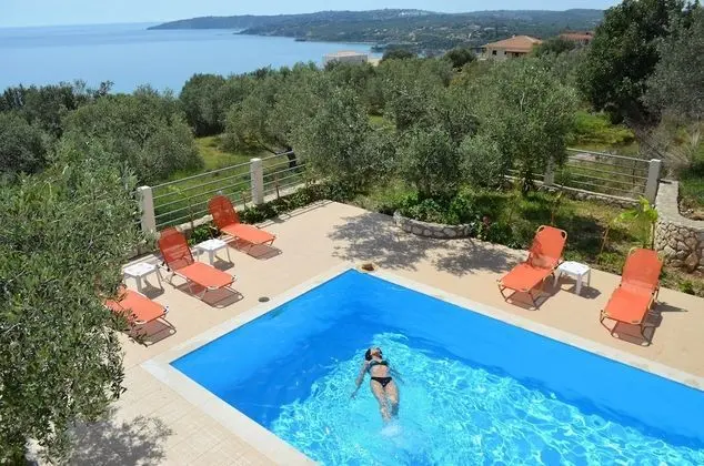 Superior Villa, 3 Yatak Odası, Kişiye Özel Havuzlu, Deniz Manzaralı (Eri)