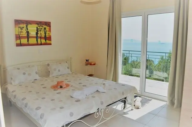 Superior Villa, 3 Yatak Odası, Kişiye Özel Havuzlu, Deniz Manzaralı (Eri)