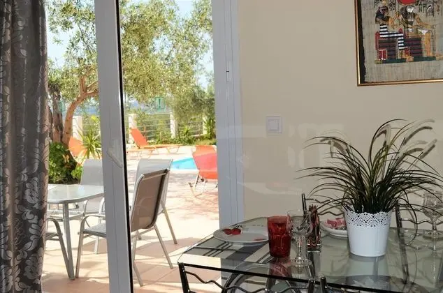 Superior Villa, 3 Yatak Odası, Kişiye Özel Havuzlu, Deniz Manzaralı (Eri)