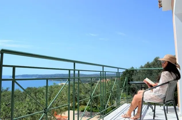 Superior Villa, 3 Yatak Odası, Kişiye Özel Havuzlu, Deniz Manzaralı (Eri)