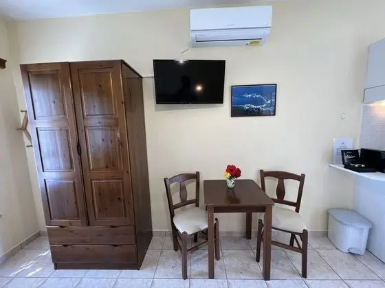 Tek Büyük Yataklı Oda
