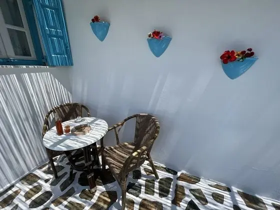 Üç Kişilik Oda