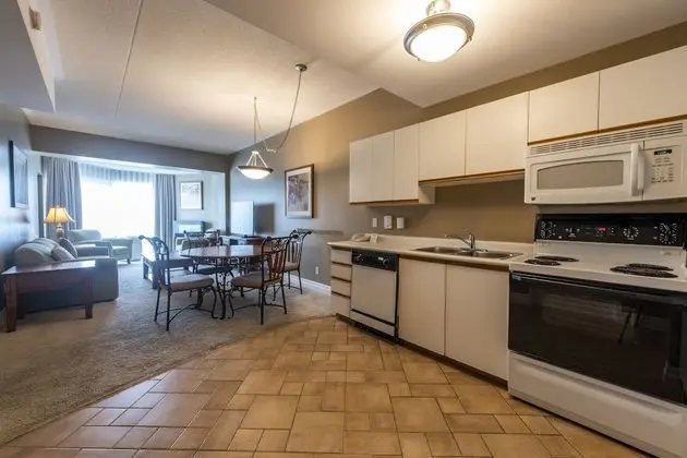 Süit, 1 En Büyük (King) Boy Yatak, Sigara İçilmez (One-Bedroom)