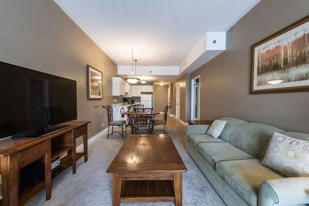 Süit, 1 En Büyük (King) Boy Yatak, Sigara İçilmez (One-Bedroom)