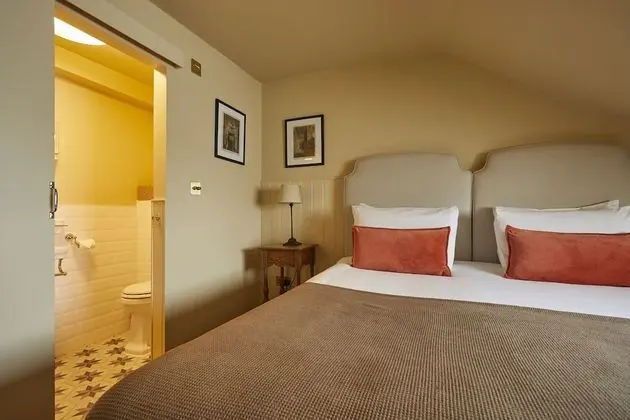 Comfy Double or Twin Room