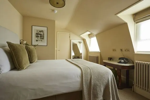 Comfy Double or Twin Room