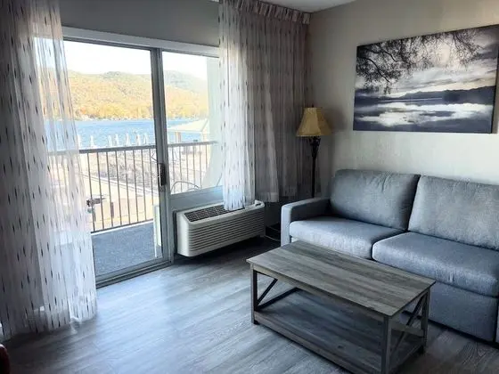 Oda (Suite, Lake View)