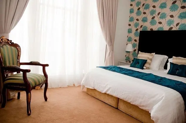 Deluxe Tek Büyük veya İki Ayrı Yataklı Oda