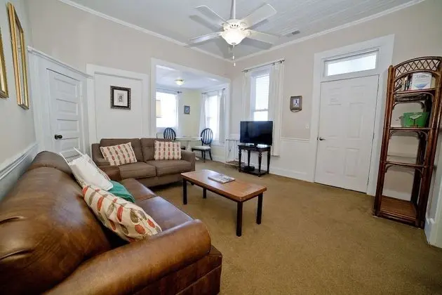 Apart Daire, 2 Yatak Odası, Mutfak (3)