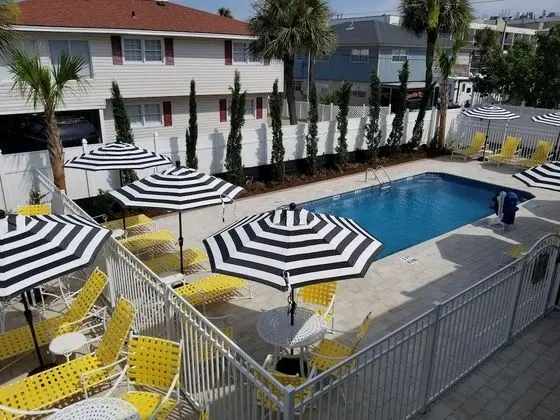 Apart Daire, 2 Yatak Odası, Mutfak (3)