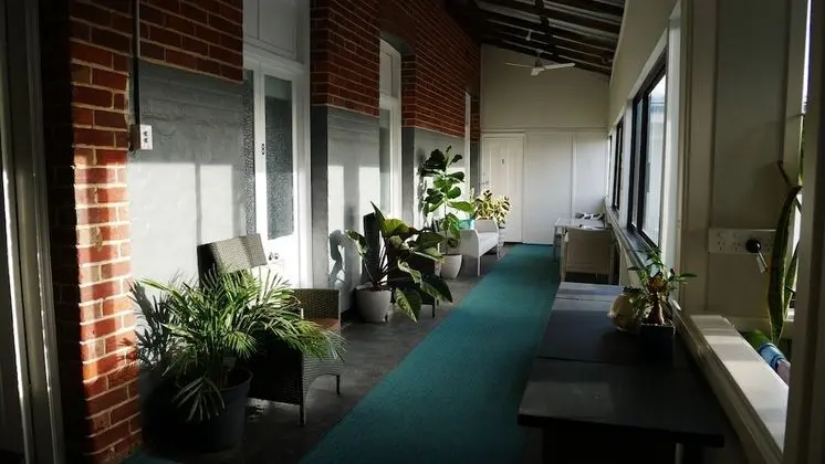 Tek Kişilik Oda, Ortak Banyo (with view)