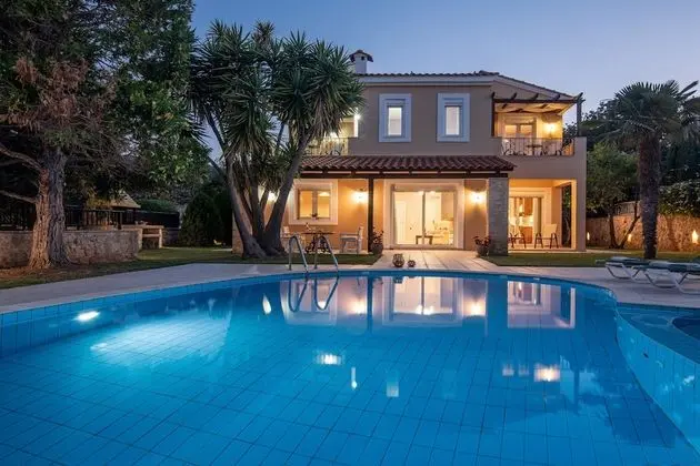 Villa, 3 Yatak Odası, Kişiye Özel Havuzlu