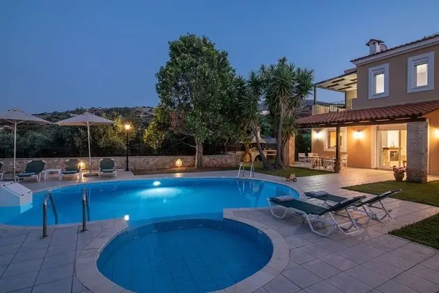 Villa, 3 Yatak Odası, Kişiye Özel Havuzlu